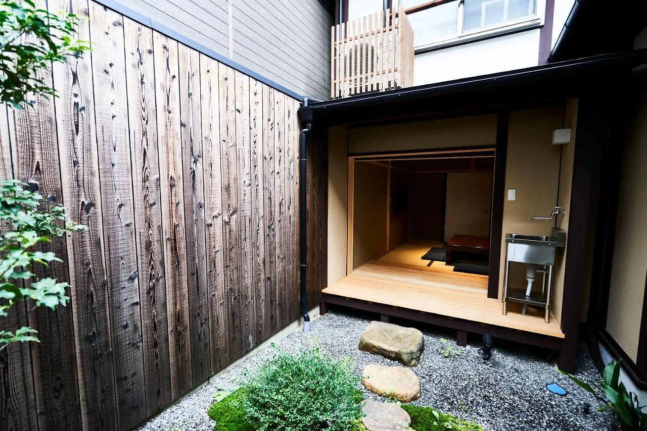 Shin Nijo Castle Villa Kyoto 0*,  Japan