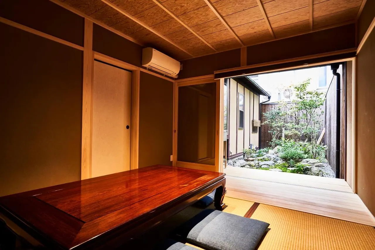 Shin Nijo Castle Villa Kyoto