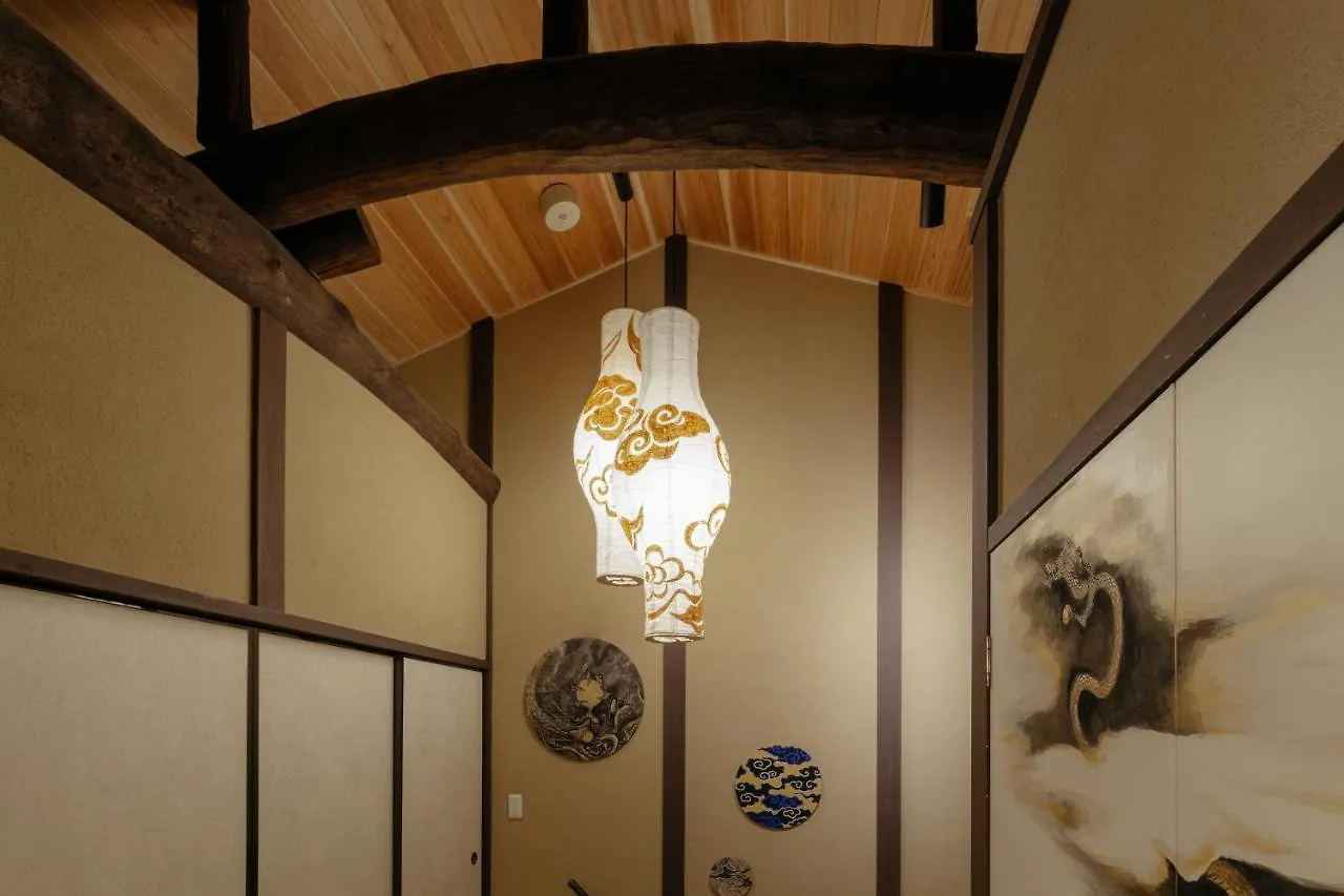 Shin Nijo Castle Villa Kyoto 0*,